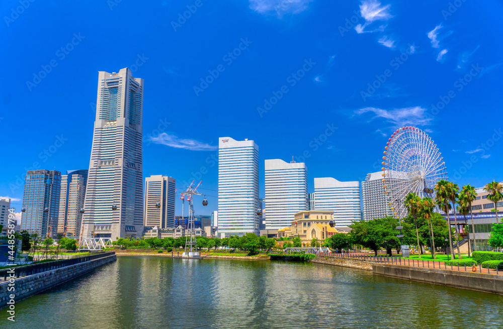 Naklejka premium 横浜風景 2021 みなとみらい