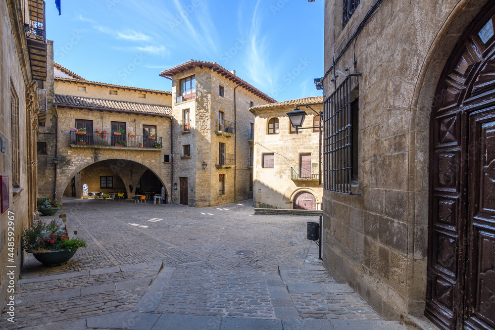 views of puente la reina medieval town, Spain