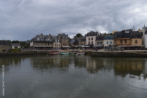 Auray