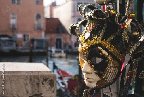 city carnival mask