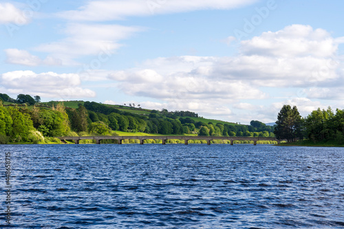 lake and forest © Ricardo