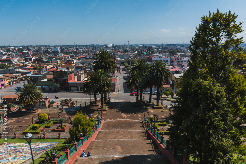 Church of the Cerro de los Magueyes in Metepec, State of Mexico, also known as the Iglesia del Calvario, prostrate on the hill gives a pleasant view. Church of the Cerro de los Magueyes in Metepec, State of Mexico, also known as the Iglesia del Calvario, prostrate on the hill gives a pleasant view.