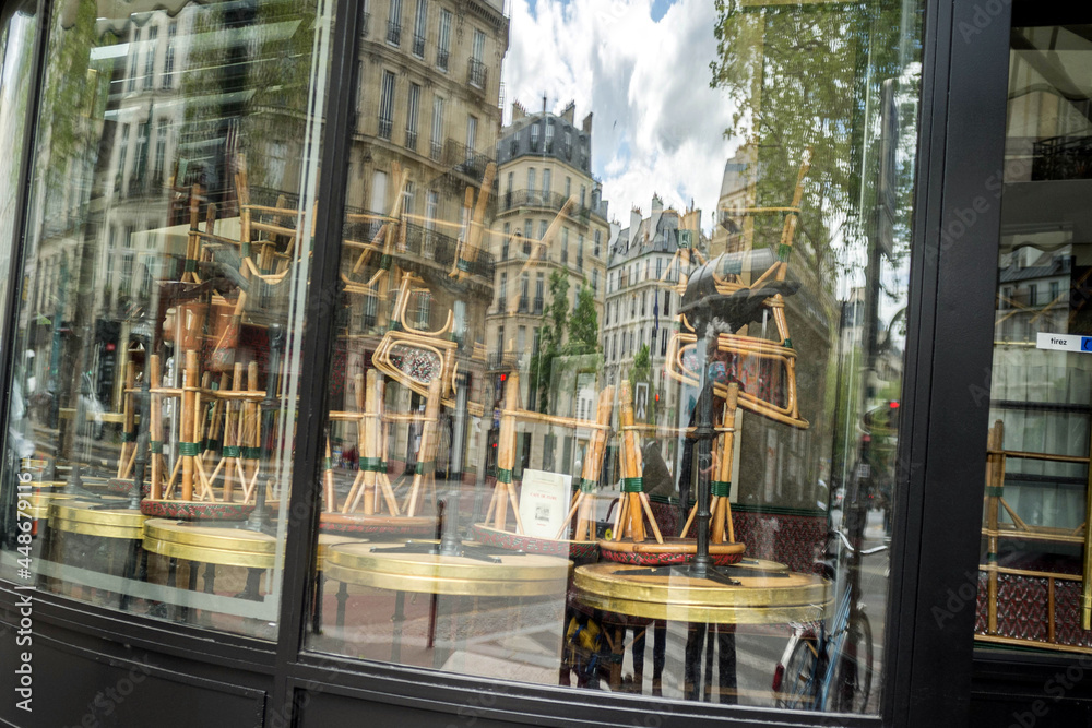 Obraz premium vitrine d un cafe