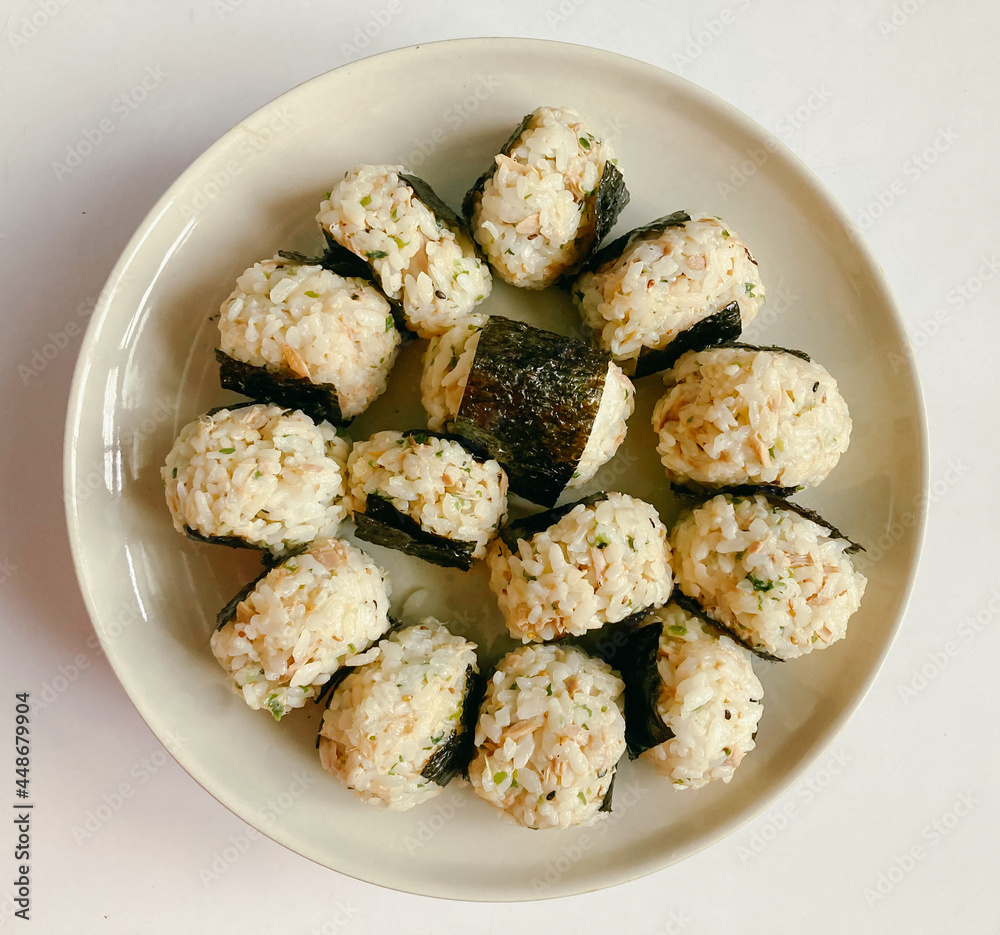 Sushi rolls on a plate | Japanese healthy cuisine by homemade Sushi rolls on a plate | Japanese healthy cuisine by homemade