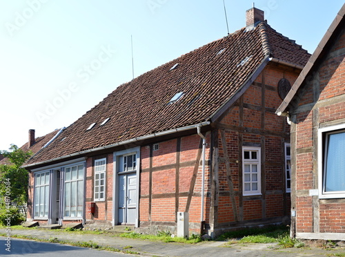 Typische Norddeutsche Architektur im Dorf Ahlden, Niedersachsen
