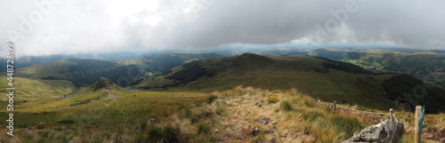 cantal puy violent