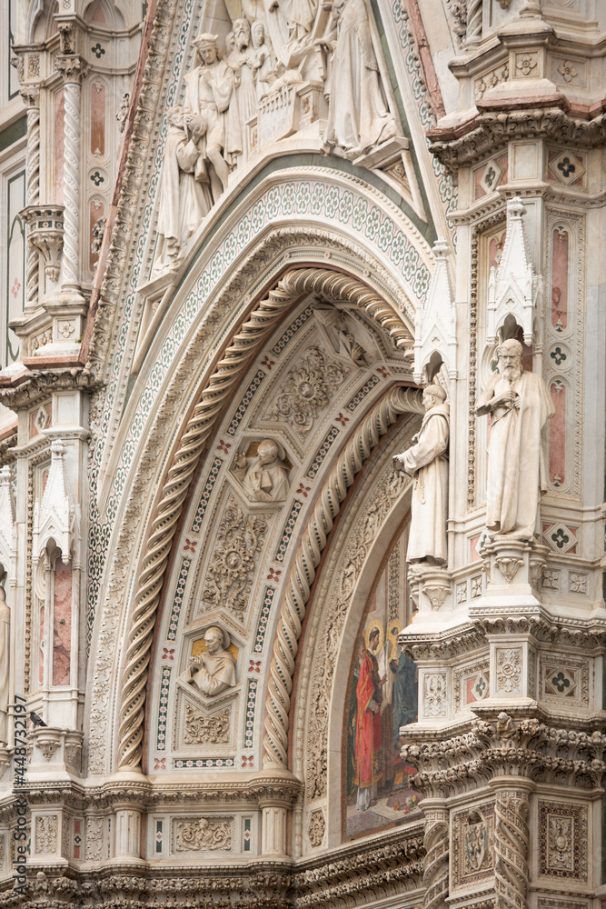 Exterior detail of Il Duomo cathedral, Florence