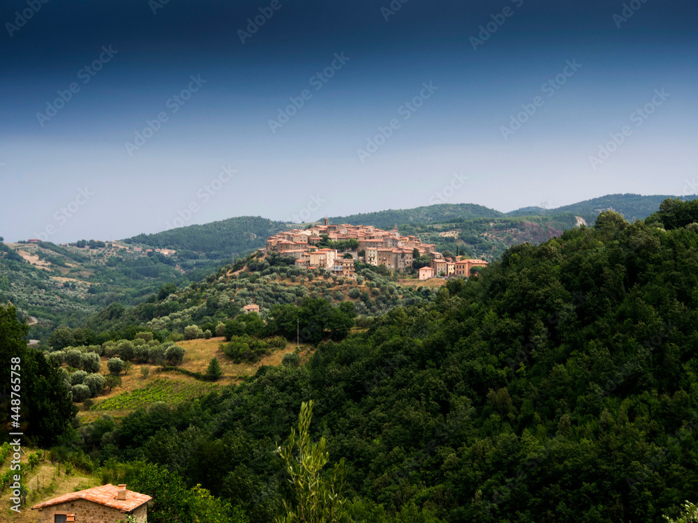 Italia, Toscana, provincia di Grosseto, Monte Amiata, il paese di Seggiano.
