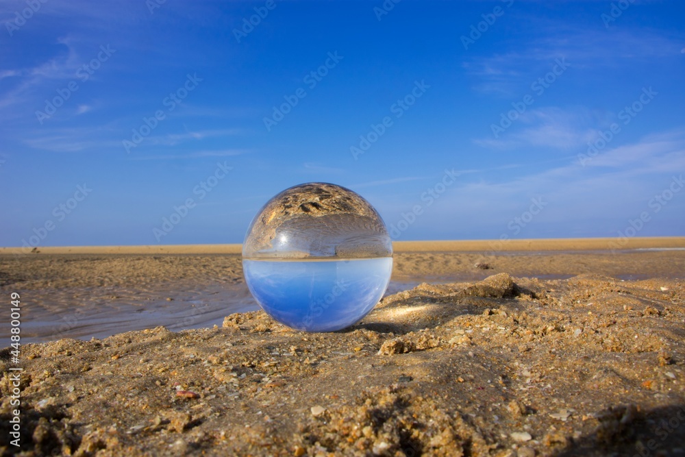 Lensball on the beach