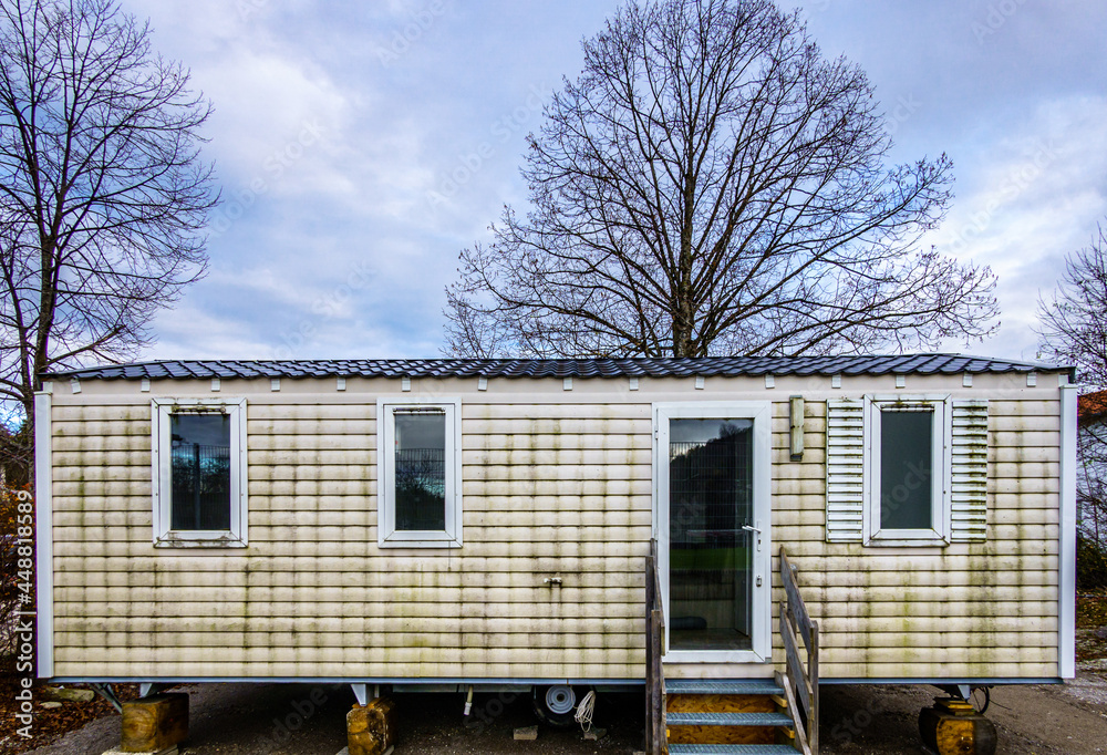 container home for refugees