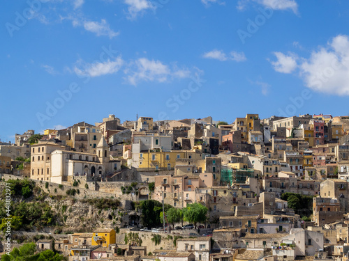 Chiesa di Santa Maria delle Scale amo the houses of Ragusa