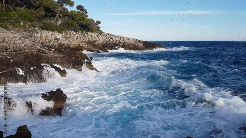 vague sur la Côte d'Azur - France