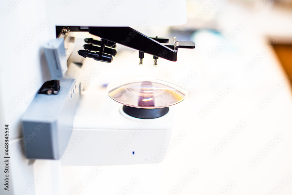 Production of lenses for spectacles for vision in optics on modern equipment Production of lenses for spectacles for vision in optics on modern equipment