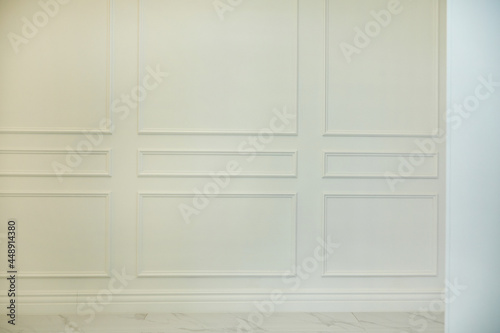 Wallpaper Mural 복도의 하얀 벽면 Torontodigital.ca