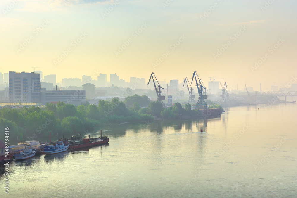 Naklejka premium A foggy morning on the Ob River in Novosibirsk
