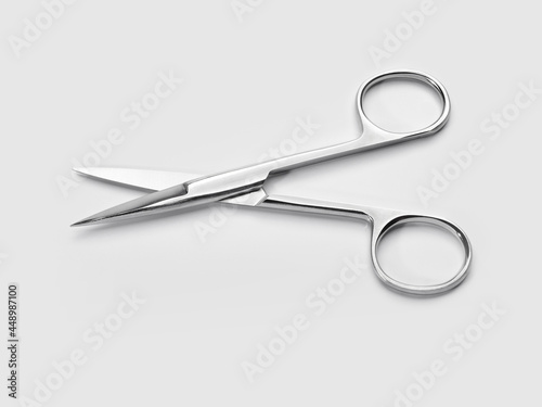 Surgical instrument on white background © OPEN.TESM