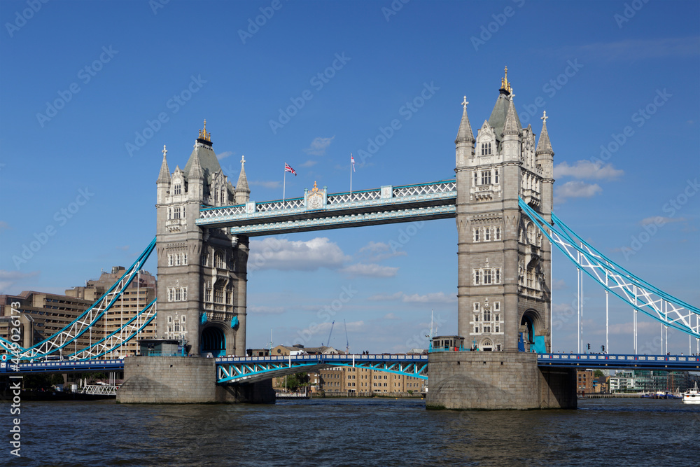 Fototapeta premium Tower bridge at sunset, London, UK