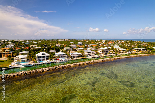 Upscale waterfront homes Duck Key Florida