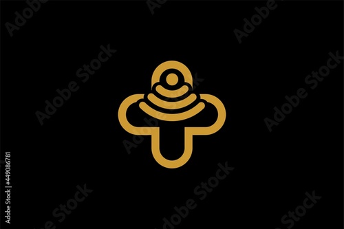 Doctor online virtual services logo design vector. Consultation to doctors via digital remote illustration symbol. Telemedicine service vector logo.