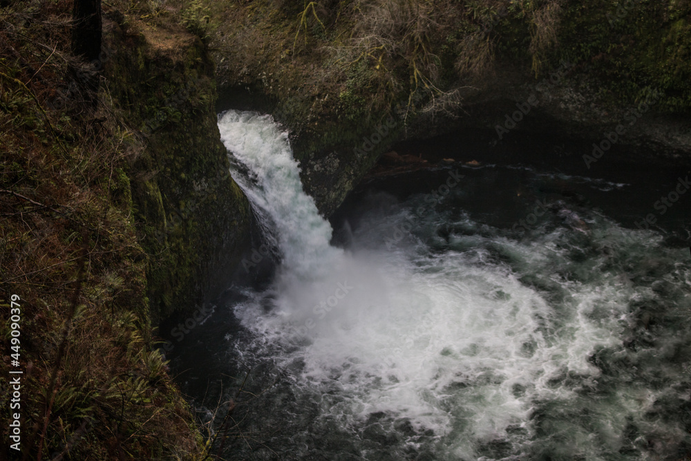 Punchbowl Falls on the beautiful Eagle Creek Trail in the Columbia River Gorge, Oregon Punchbowl Falls on the beautiful Eagle Creek Trail in the Columbia River Gorge, Oregon