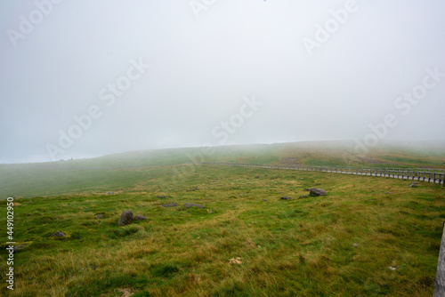 長野県松本市、上田市、小県郡長和町にある美ヶ原を登山する風景 Scenery of climbing Utsukushi-ga-hara in Matsumoto City, Ueda City, and Nagawa Town, Chiisagata-gun, Nagano Prefecture. photo