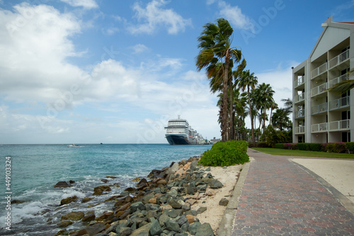 View of the ocean and cruise ships in port in Aruba.