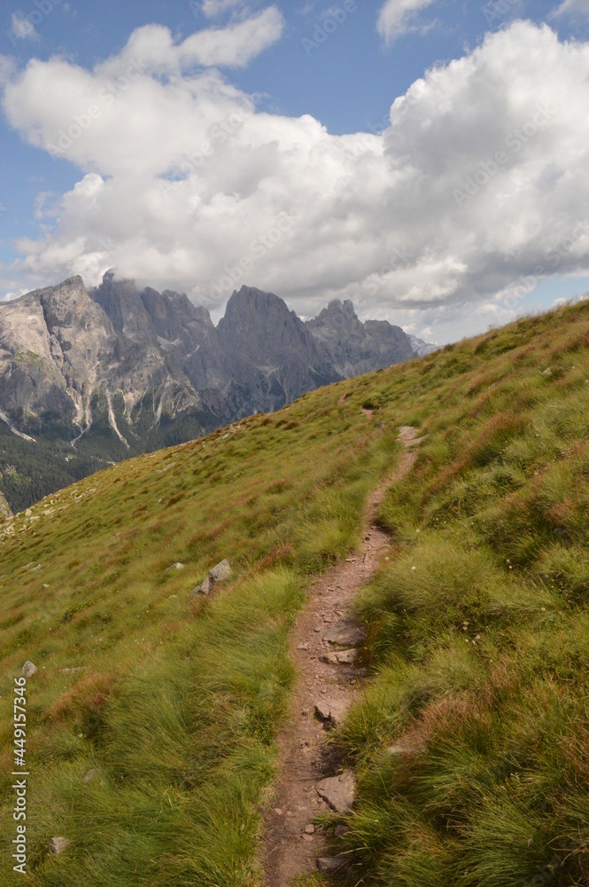 Hiking and trekking in the stunning scenery around the Italian Dolomite Mountains and in South Tyrol in Northern Italy