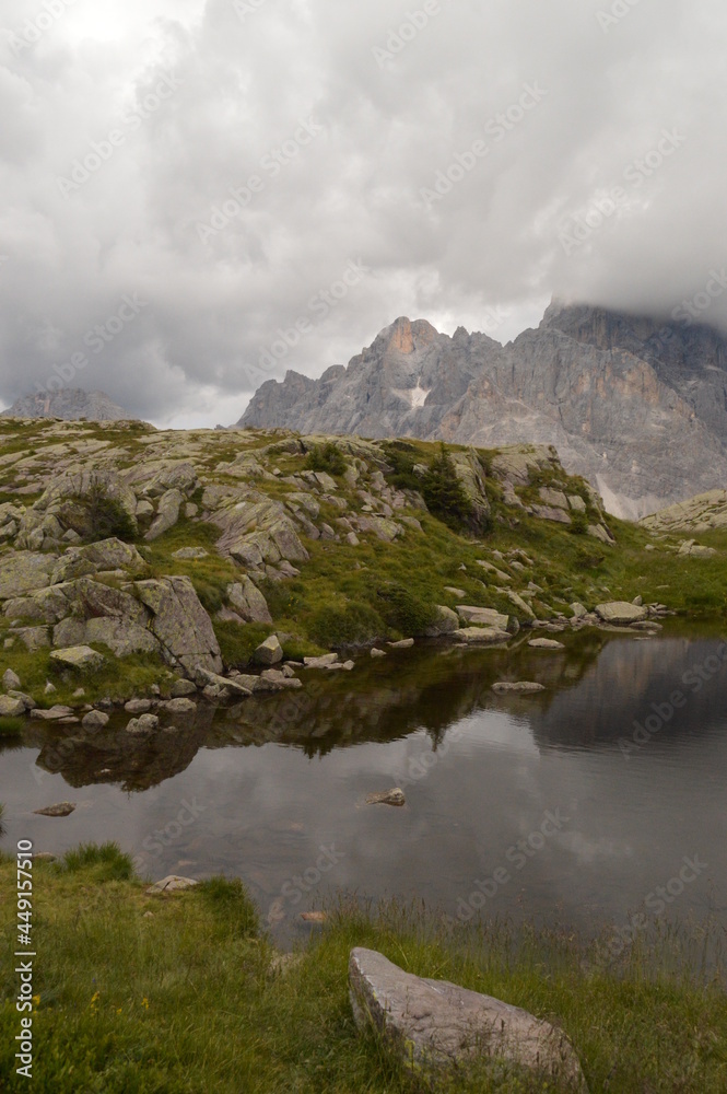 Hiking and trekking in the stunning scenery around the Italian Dolomite Mountains and in South Tyrol in Northern Italy