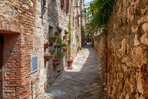 Colle dColle di Val d Elsa  Tuscany  Italy. August 2020. Photo in an alley in the historic center  enchanting glimpses of medieval times full of charm.