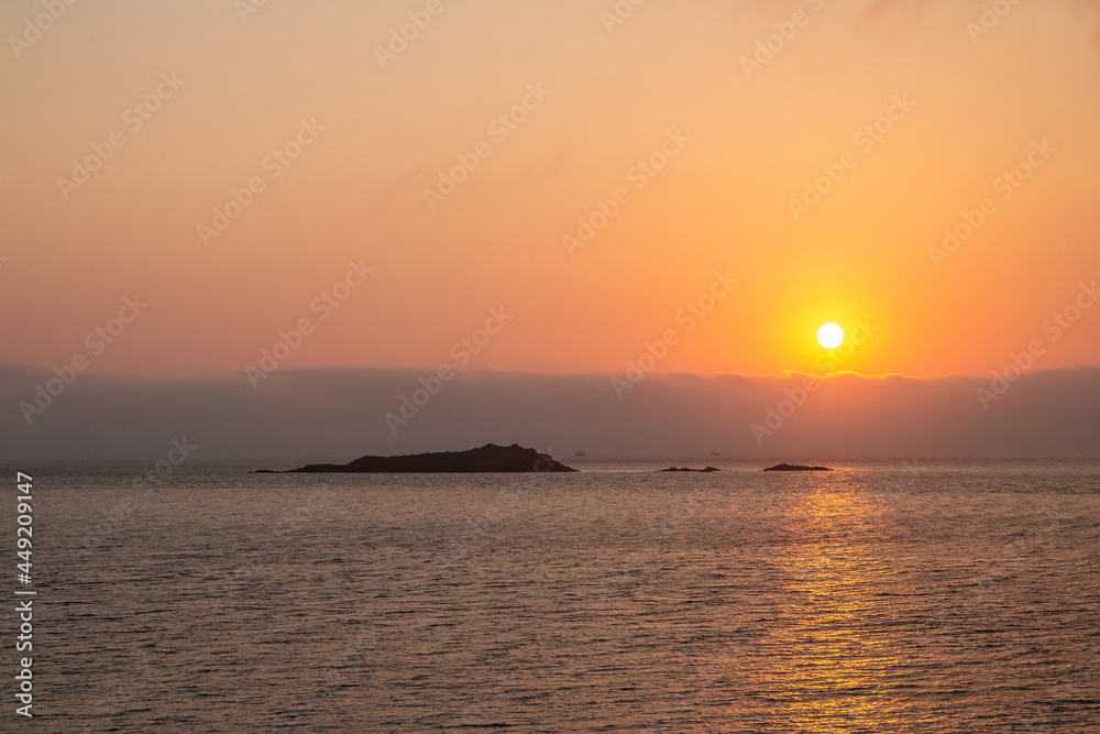 Lever du soleil à Cadaqués, illa Portlligat