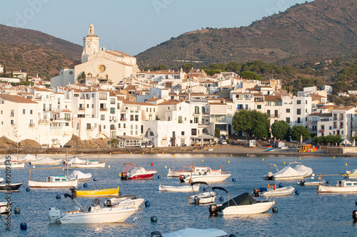 Bilde på lerret Lever de soleil sur cadaqués et sa baie