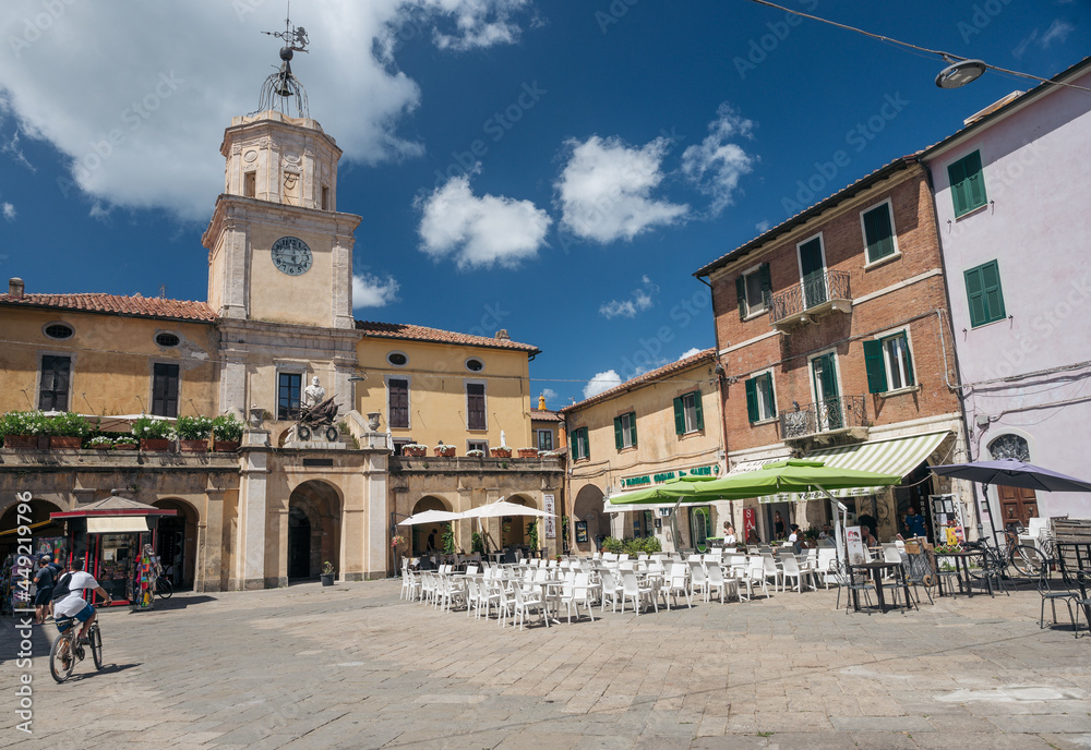 Piazza Eroe dei Due Mondi in the oldtown of Orbetello