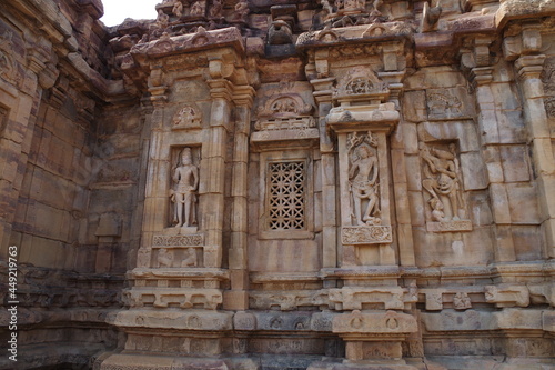 インド 世界遺産パッタダカルの建造物群