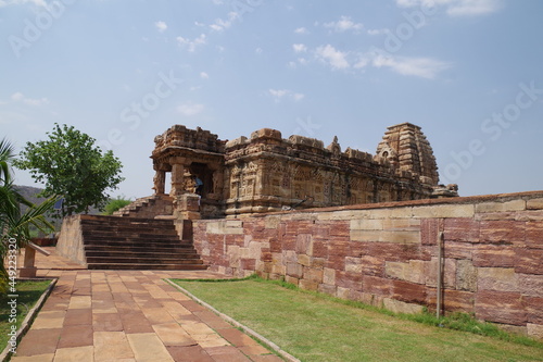 インド　世界遺産パッタダカルの建造物群