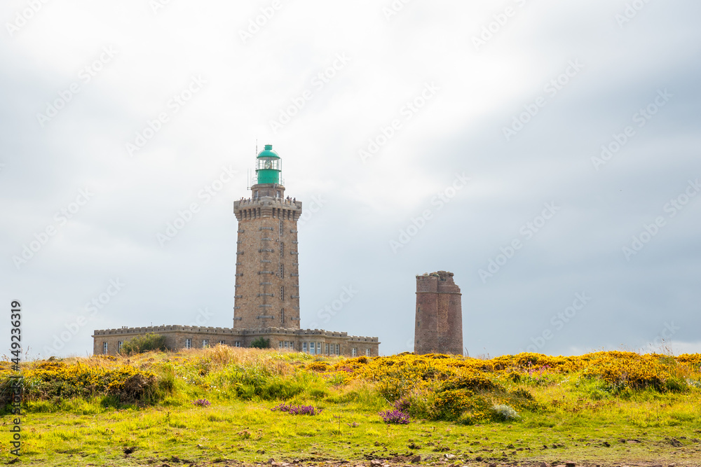 Phare Du Cap Frehel is a maritime lighthouse in Cotes-d´Armor (France). At the tip of Cap Frehel
