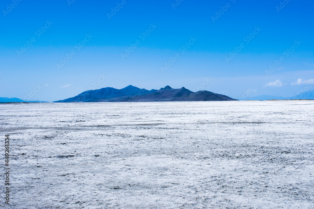 Spectacular views of the Great Salt Lake in Utah