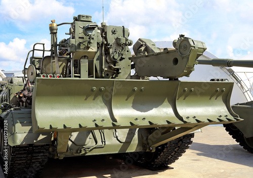Russian self-propelled artillery gun