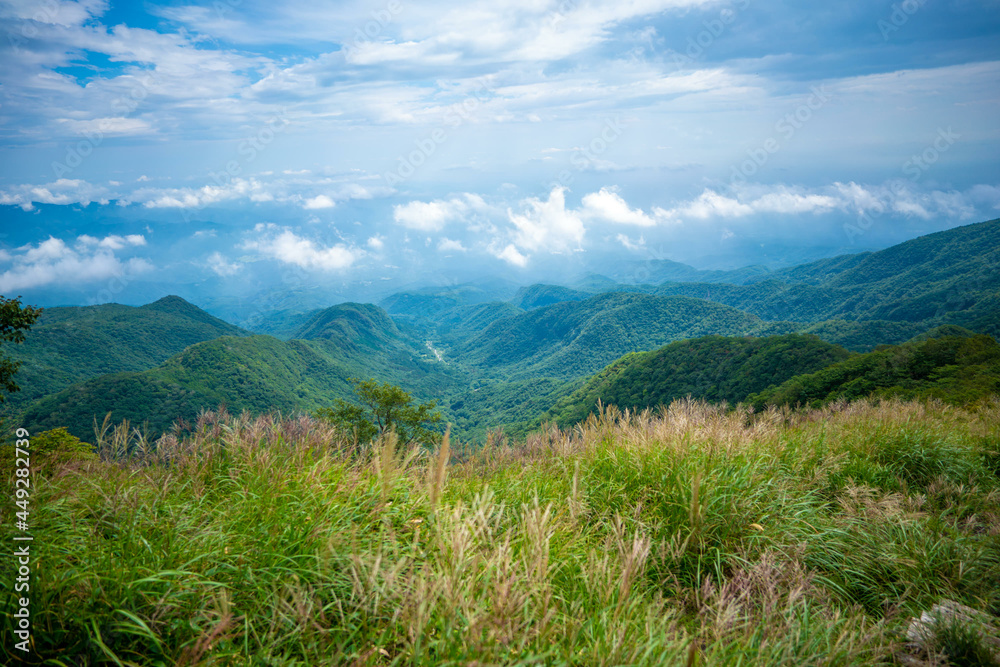 群馬県前橋市、桐生市にある赤城山、黒檜山、地蔵岳を登山している風景 Scenery of climbing Mt. Akagi, Mt. Kurobi-san and Mt. Jizo-dake in Maebashi and Kiryu, Gunma Prefecture. 群馬県前橋市、桐生市にある赤城山、黒檜山、地蔵岳を登山している風景 Scenery of climbing Mt. Akagi, Mt. Kurobi-san and Mt. Jizo-dake in Maebashi and Kiryu, Gunma Prefecture.