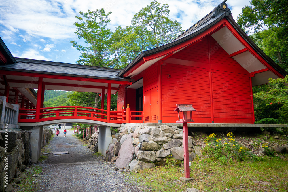 群馬県前橋市、桐生市にある赤城山、黒檜山、地蔵岳を登山している風景 Scenery of climbing Mt. Akagi, Mt. Kurobi-san and Mt. Jizo-dake in Maebashi and Kiryu, Gunma Prefecture. 群馬県前橋市、桐生市にある赤城山、黒檜山、地蔵岳を登山している風景 Scenery of climbing Mt. Akagi, Mt. Kurobi-san and Mt. Jizo-dake in Maebashi and Kiryu, Gunma Prefecture.