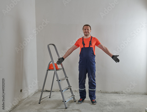 the master throws up his hands at the stepladder