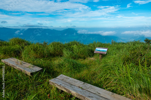 熊本県阿蘇市の烏帽子岳、阿蘇山を登山をしている風景 Scenery of climbing Mount Eboshi-dake and Mount Aso in Aso City, Kumamoto Prefecture. 