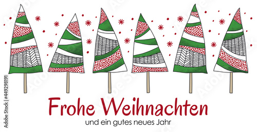 Weihnachtskarte Frohe Weihnachten mit abstrakten Tannenbäumen von Hand gezeichnet, Wasserfarben, grün, rot, schwarz, weiß, isoliert