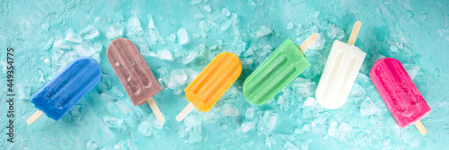 Photos Set of bright ice cream popsicle