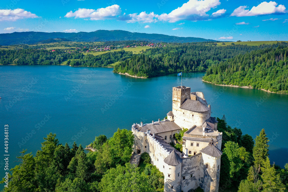 Zamek Dunajec w Niedzicy, Pieniny, Jezioro Czorsztyńskie, Czorsztyn - obrazy, fototapety, plakaty 