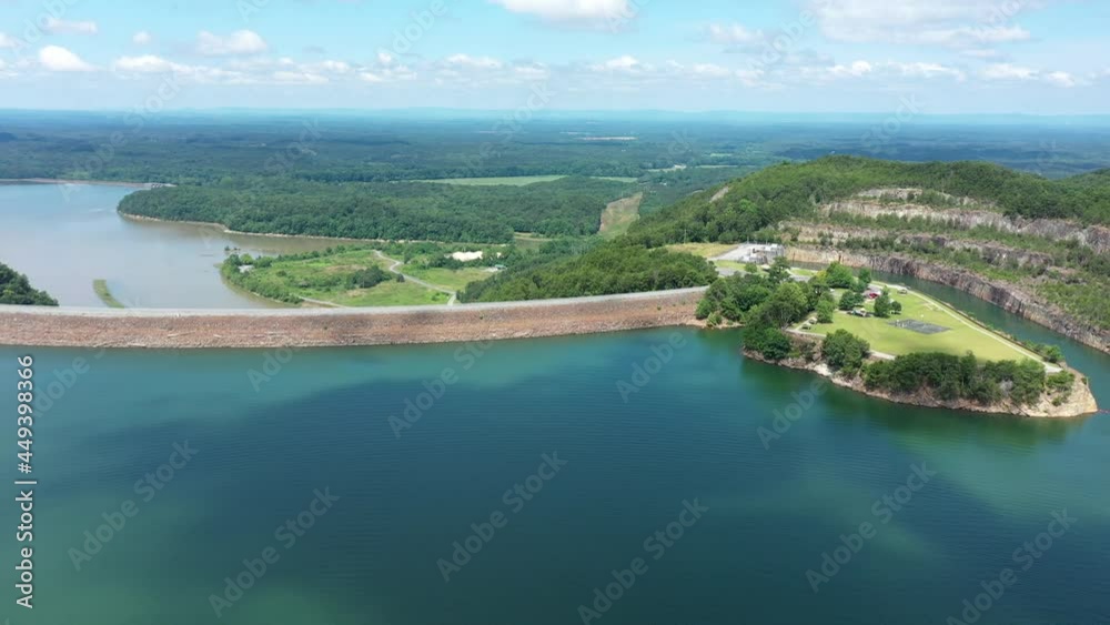 Carters lake and dam largest earthen dam east of the Mississippi Stock