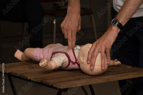 A Life Support Course in Tel Aviv, Israel photo
