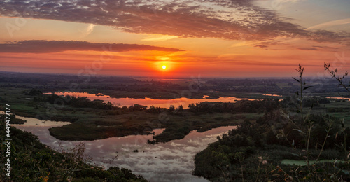 Dawn over the Vorskla river from Zmeinaya mountain 