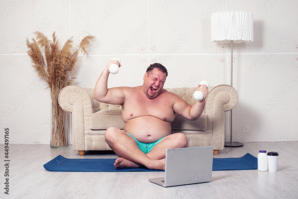 Ταπετσαρία Sports and healthy lifestyle. Funny fat man goes in for sports.