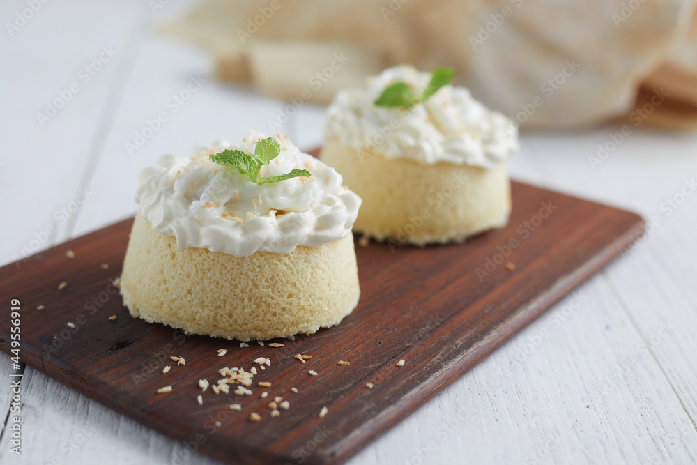 young coconut homemake cake young coconut homemake cake