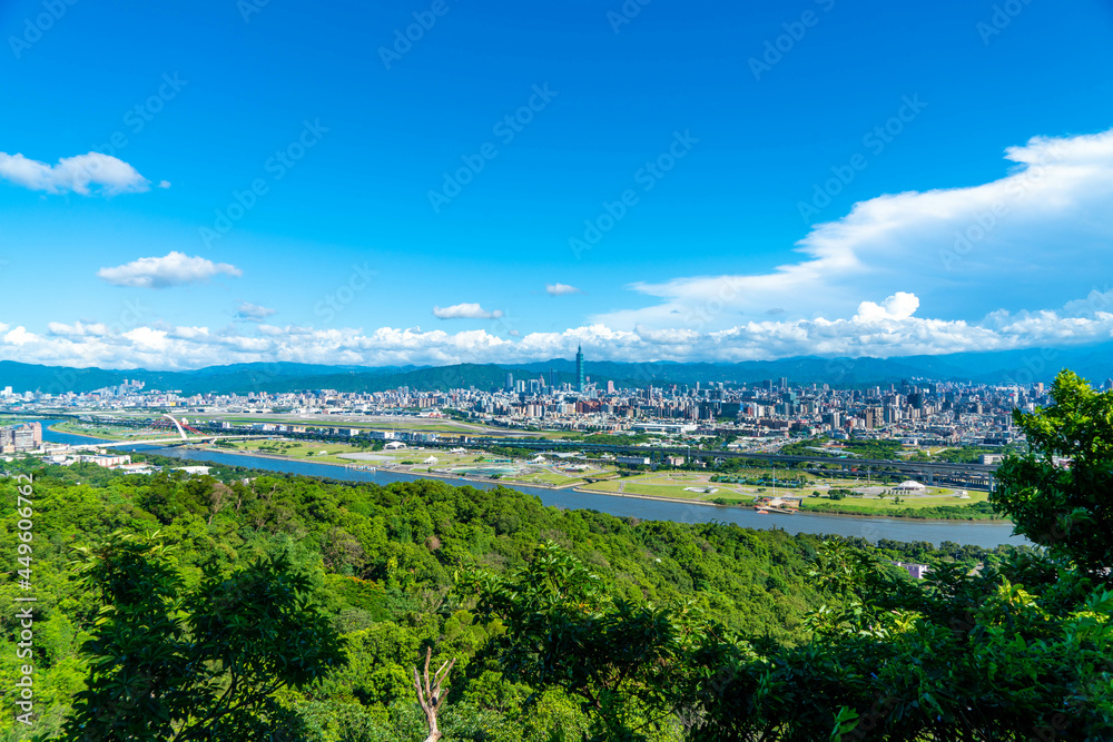 台湾の観光名所を巡っている風景 Scenes from a tour of Taiwan's tourist attractions. 台湾の観光名所を巡っている風景 Scenes from a tour of Taiwan's tourist attractions.
